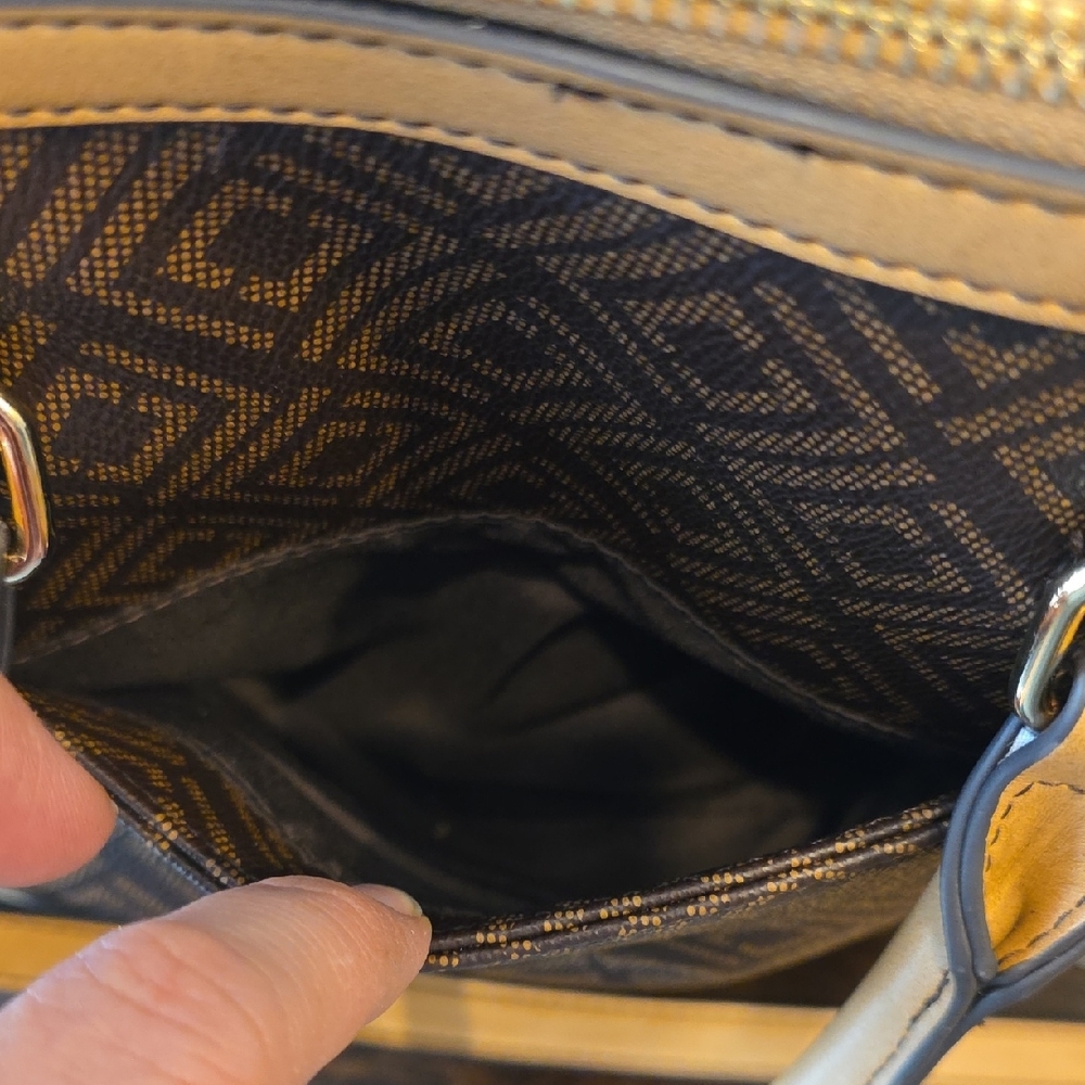 Liz Claiborne Patterned Brown Satchel - Picture 4 of 8